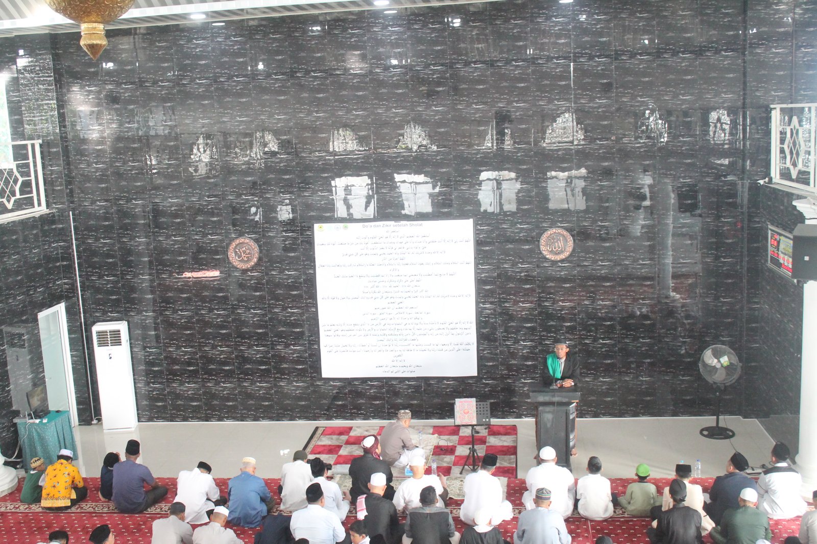 UNIDA Gelar Shalat Idul Fitri 1445 H di Masjid Baitul Hamdi, Rayakan Bersama Hari Kemenangan
