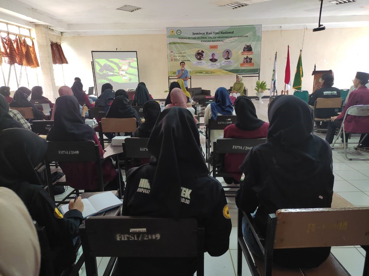 FAPERTA UNIDA selenggarakan Seminar Hari Tani Nasional: Peran Petani Milenial dalam Membangun Ketahanan Pangan Nasional